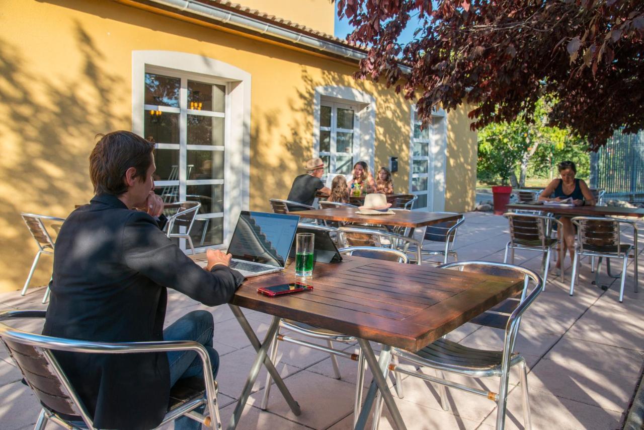 Hotel Ibis Manosque Cadarache Exteriér fotografie