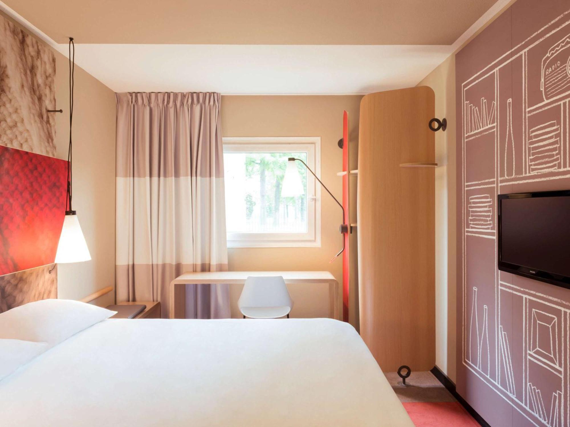 Hotel Ibis Manosque Cadarache Exteriér fotografie