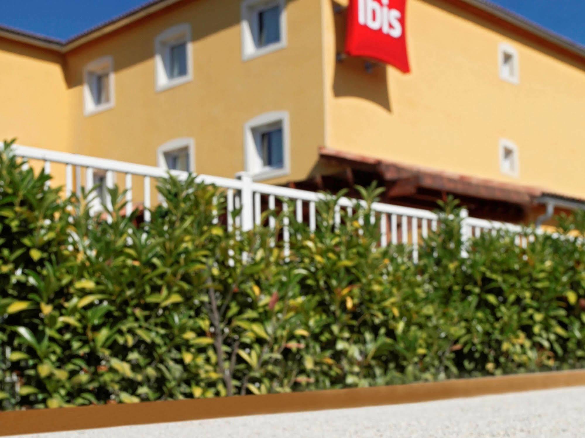 Hotel Ibis Manosque Cadarache Exteriér fotografie